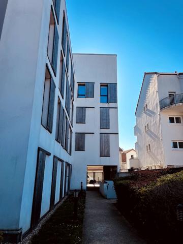 Appartement 4 pièces 78 m2 à Romainville