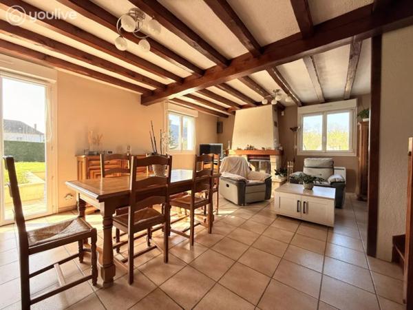 4 CHAMBRES, UN JARDIN NOURRICIER ET LE LAC À PIED : LA VIE DE FAMILLE IDÉALE