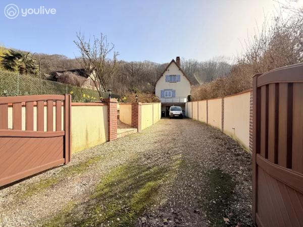 4 CHAMBRES, UN JARDIN NOURRICIER ET LE LAC À PIED : LA VIE DE FAMILLE IDÉALE