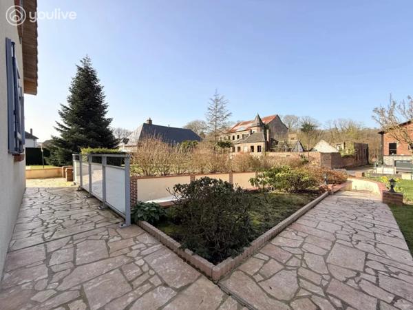 4 CHAMBRES, UN JARDIN NOURRICIER ET LE LAC À PIED : LA VIE DE FAMILLE IDÉALE