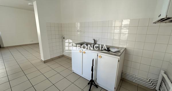 Location Appartement 3 pièces 47.78 m² - Jouarre 77640