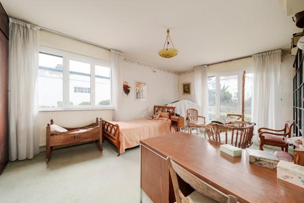 Quartier cure d'air : Maison de 195m2, 4 chambres avec garage et sous-sol