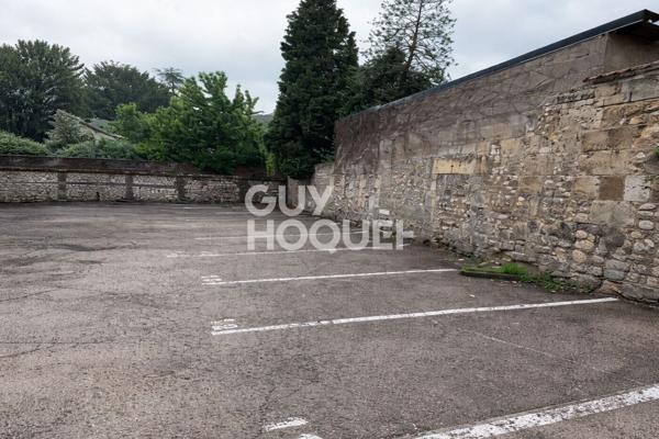 Lot de 5 places de parking extérieur sécurisé à vendre ? Rouen Rive Gauche