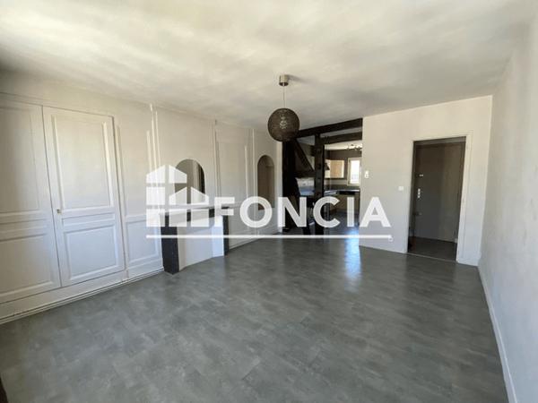 Location Appartement 3 pièces 59.66 m² - 5 RUE CHAMP DES OISEAUX Rouen 76000