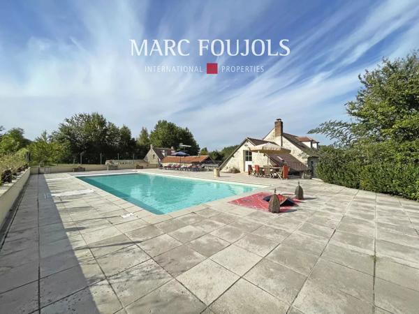 Propriété de caractère avec piscine