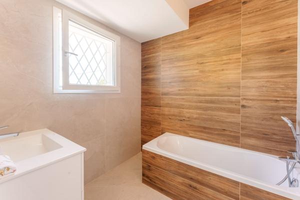 Vente Maison de luxe Saint-Jean-de-Védas 6 Pièces 271 m²