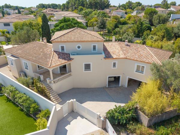 Vente Maison de luxe Saint-Jean-de-Védas 6 Pièces 271 m²