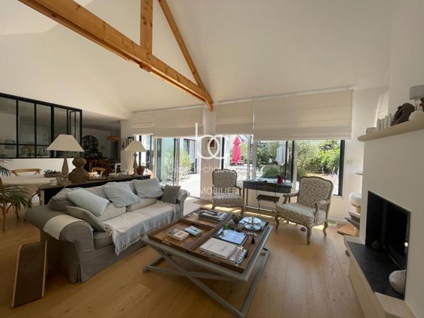 SAINT GILDAS DE RHUYS Maison 5 pièces 147 m²