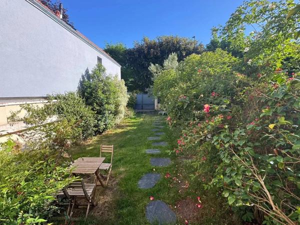 Suresnes proche marché Caron