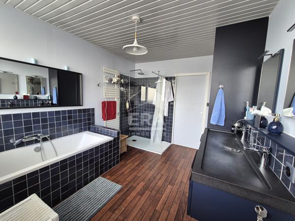 Maison Wingles 5 pièce(s) 297 m2