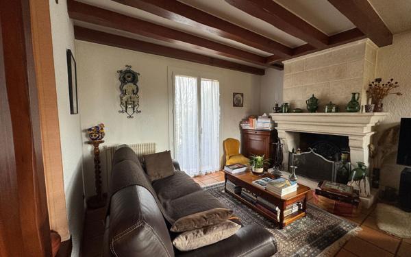 Maison à vendre    5 pièces • 160 m2 Mérignac