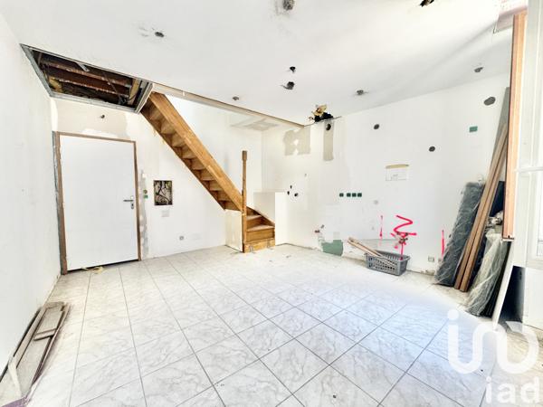 Immeuble à vendre 478 m² Bram