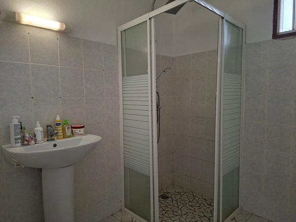 Matoury 4 pièce(s) 99 m2 + terrasse et abri voiture