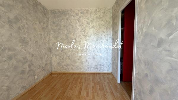 T3 63m2 lumineux avec loggia et parking