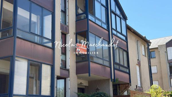 T3 63m2 lumineux avec loggia et parking