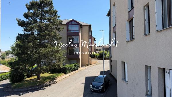 T3 63m2 lumineux avec loggia et parking