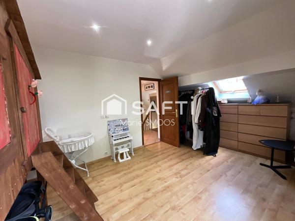 Grande maison familiale, lumineuse, proche des commodités, carte scolaire de Saint Germain en Laye