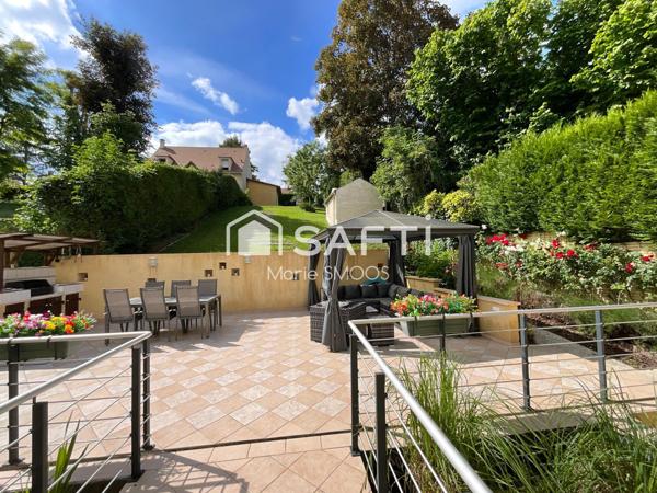 Grande maison familiale, lumineuse, proche des commodités, carte scolaire de Saint Germain en Laye