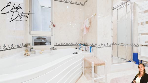 Appartement 6 pièces - 188 m²