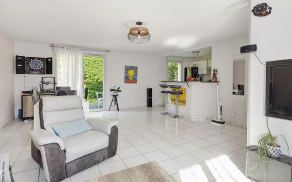 Maison à vendre    4 pièces • 84,69 m2 Fonbeauzard