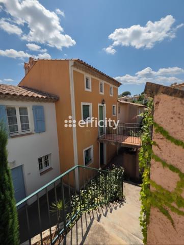 Appartement
         2 pièces
        - 37 m² 299 500 € *