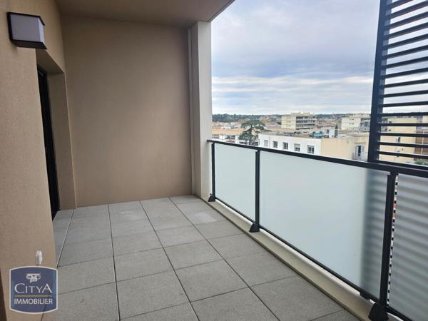 Appartement à louer 2 pièces 42m² Nîmes (30000)