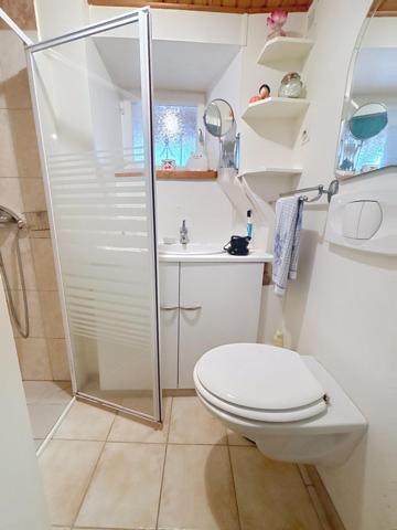 Maison de village 155 m² – Jardin 575 m² – Fort potentiel – Les Casses (11320)