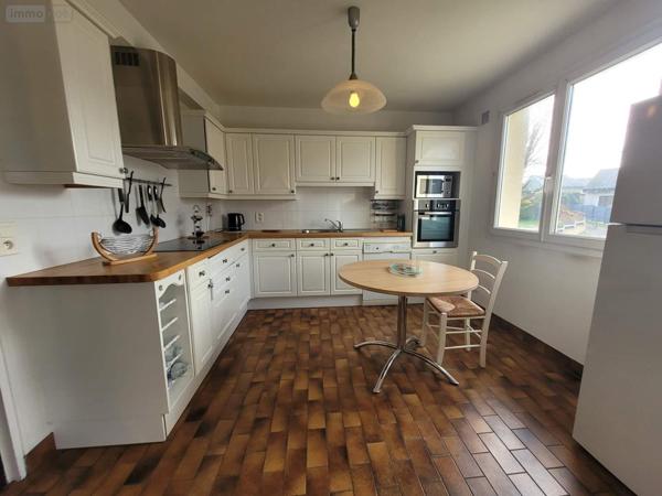 Maison à vendre à Noyal-sur-Vilaine en Ille-et-Vilaine (35530), ref : 019/5500 MCB centre ville