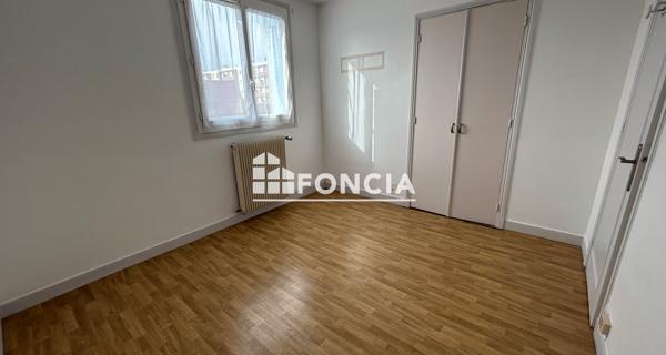 Location Appartement 4 pièces 67.04 m² - Roanne 42300