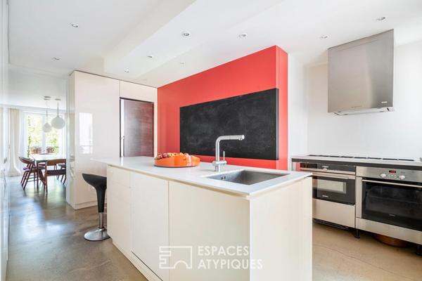 Duplex familial entre héritage classique et rénovation contemporaine à Nation