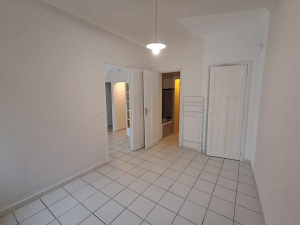 Appartement Aix En Provence 2 pièces ,34.65 m2 + 20m² de terrasse
