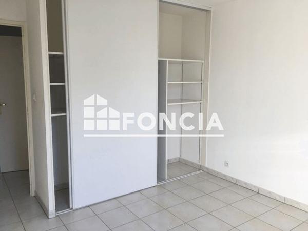 Location Appartement 2 pièces 43.66 m² - 3 RUE DOCTEUR DELALANDE Brest 29200