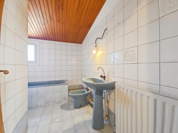 AUCAMVILLE – MAISON FAMILIALE 105 M² + 26 M² D’ANNEXES
