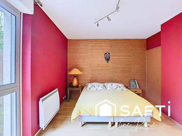 BIEN RARE SUR CAEN– MAISON FAMILIALE AVEC PISCINE DANS UN ENVIRONNEMENT EXCEPTIONNEL