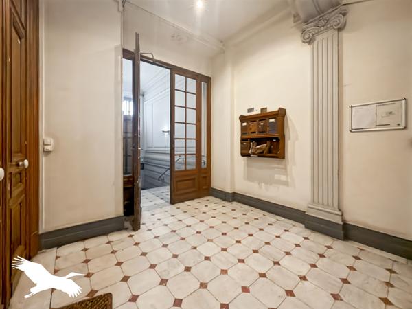 Appartement à vendre 225 000 € Marseille 08 2 p 41 m² DPE C