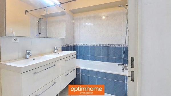 Vente Maison  à  Corps-Nuds - proche de toutes les commodités à pied !
