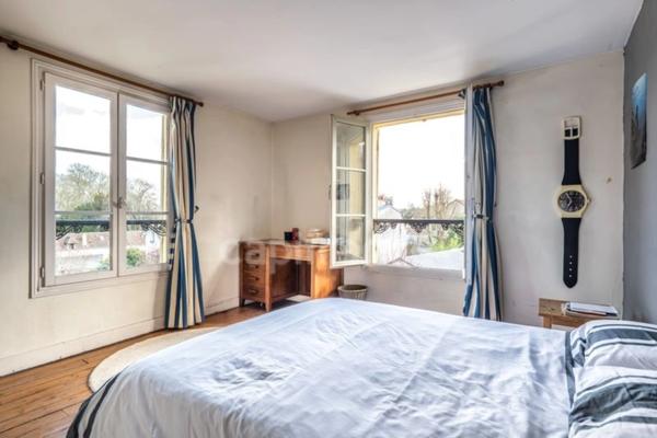 Maison à vendre 8 pièces LOUVECIENNES (78)