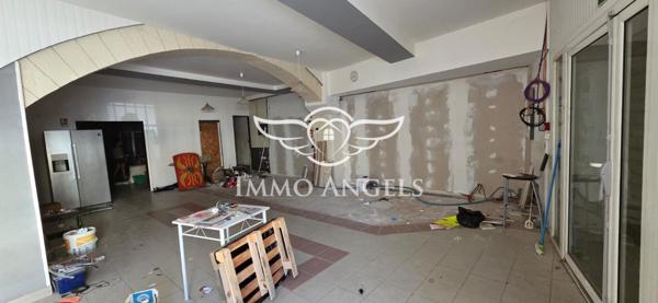 Investissement - IMMEUBLE - Parcelle 1070 m² – 10 min de Nîmes