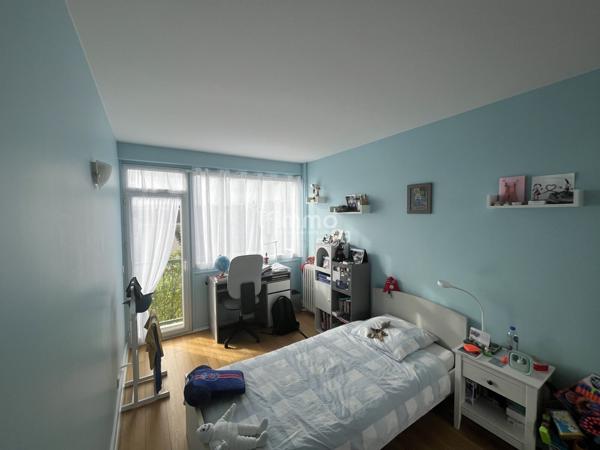 3 pieces dans une résidence avec grand parc arboré