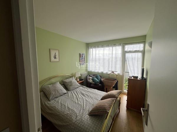 3 pieces dans une résidence avec grand parc arboré