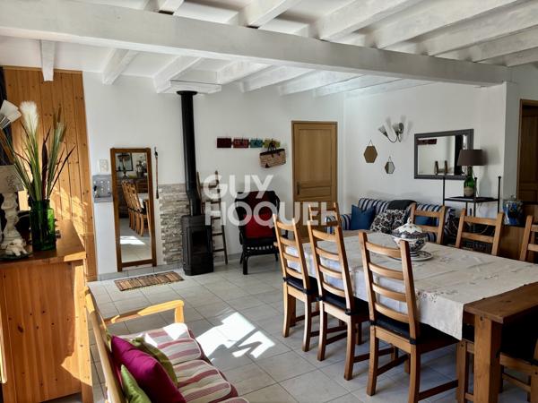 CAPENDU - Maison en pierre 185 m², 5 chambres, garage sur terrain de 261 m²