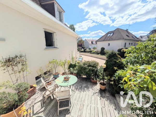 Maison à vendre 6 pièces 185 m² Chambray-lès-Tours