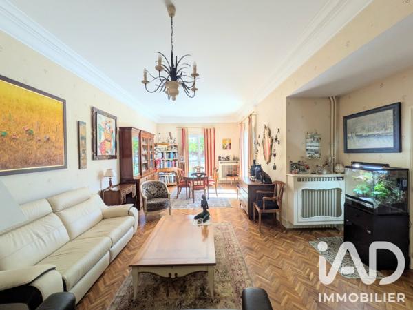Maison à vendre 6 pièces 185 m² Chambray-lès-Tours