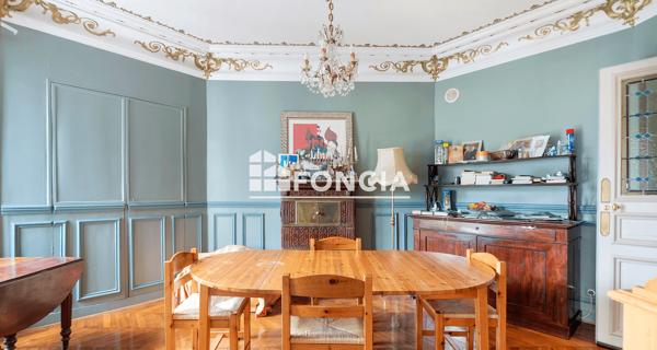 À vendre Appartement 5 pièces 106.47 m² - Paris 75010