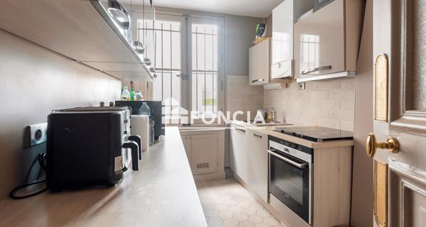 À vendre Appartement 5 pièces 106.47 m² - Paris 75010