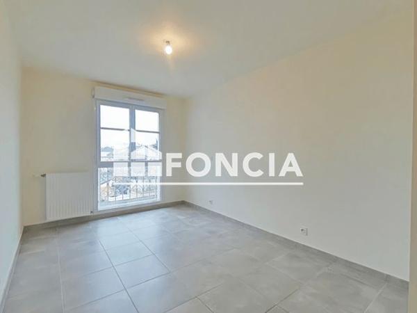 Location Appartement 3 pièces 68.87 m² - 24-24 BIS AVENUE PAUL VAILLANT COUTURIER Le Blanc Mesnil 93150