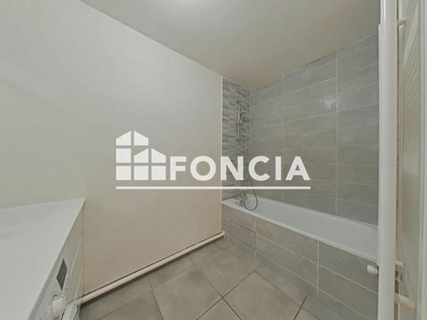 Location Appartement 3 pièces 68.87 m² - 24-24 BIS AVENUE PAUL VAILLANT COUTURIER Le Blanc Mesnil 93150