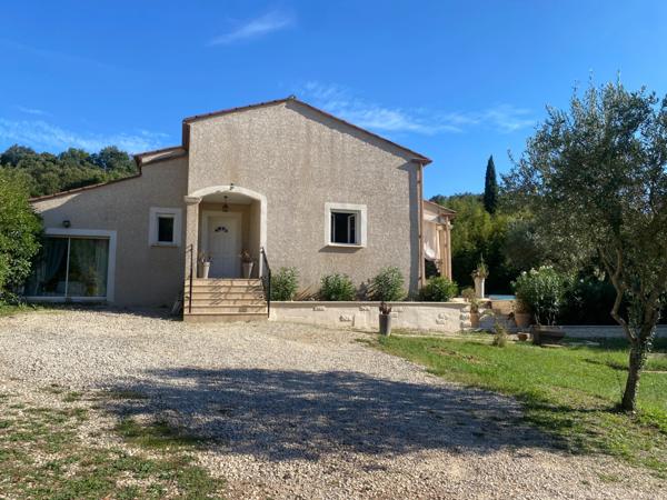 À vendre – Maison 5 pièces de plain-pied avec piscine – SAINT MARTIN DE VALGALGUES (30)