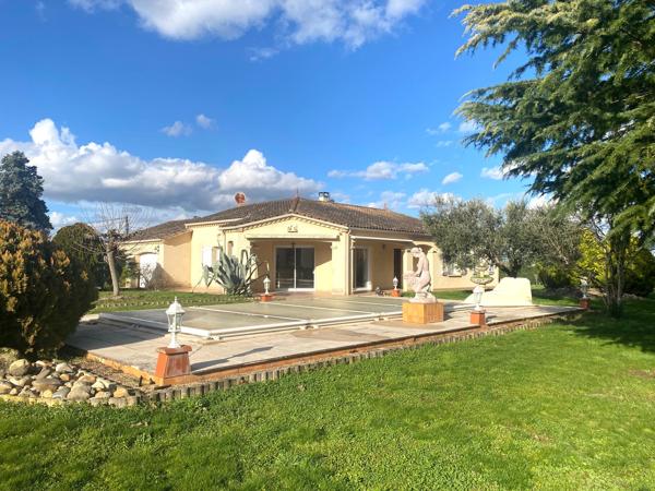 CHARMANTE VILLA DE PLAIN-PIED AVEC T2 INDÉPENDANT