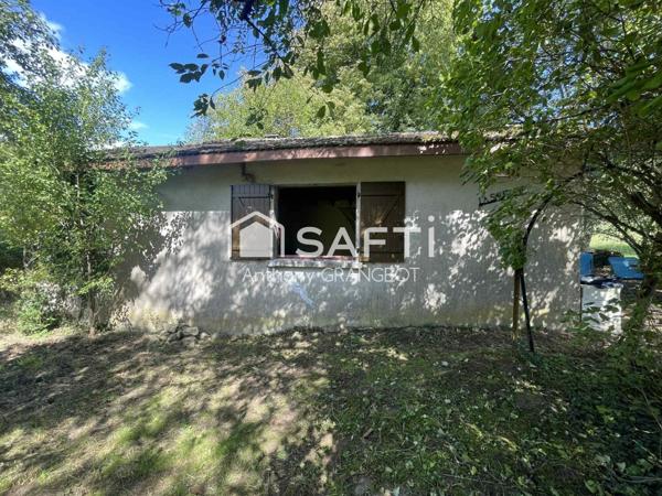 SUPERBE ETANG AVEC GRAND TERRAIN